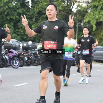 Runner Photo 3817891