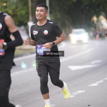 Runner Photo 3817918