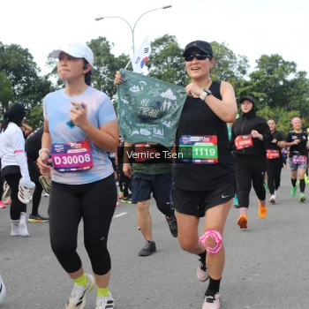 Runner Photo 3817946