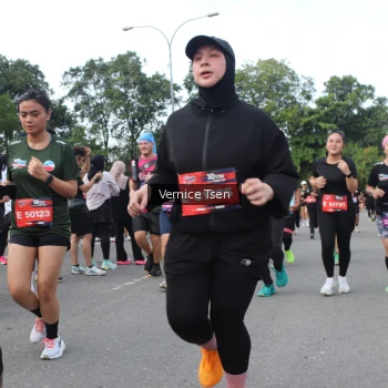 Runner Photo 3817955