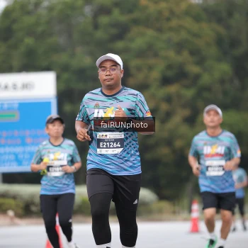 Runner Photo 3817973
