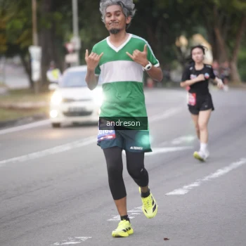 Runner Photo 3818009