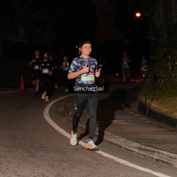 Runner Photo 3818041
