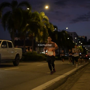 Runner Photo 3818069