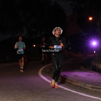 Runner Photo 3818102