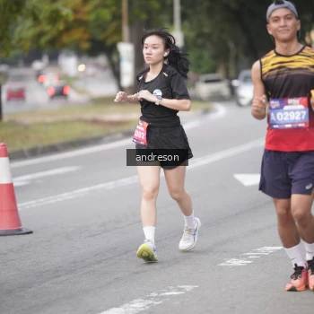 Runner Photo 3818125