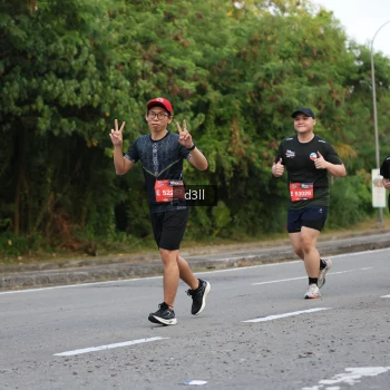 Runner Photo 3818137