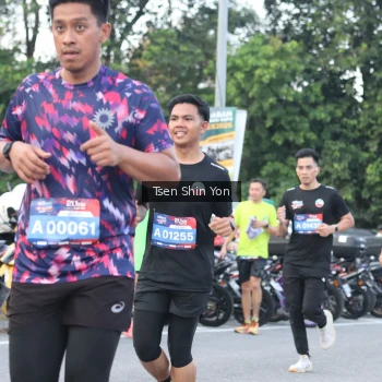 Runner Photo 3818154