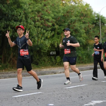 Runner Photo 3818177