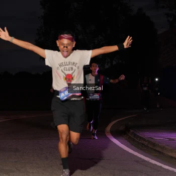 Runner Photo 3818192