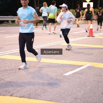 Runner Photo 3818210
