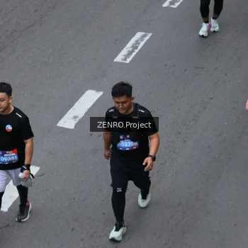 Runner Photo 3818212