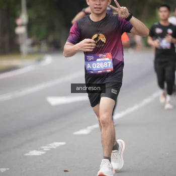 Runner Photo 3818249