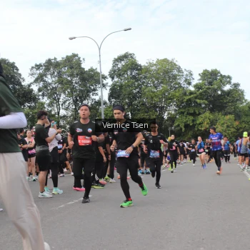 Runner Photo 3818287