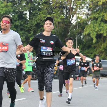 Runner Photo 3818293