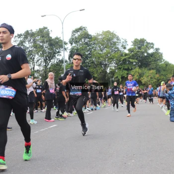 Runner Photo 3818359