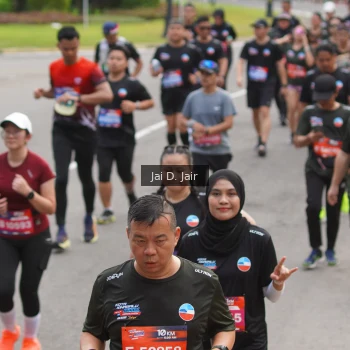 Runner Photo 3818406