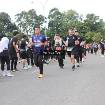 Runner Photo 3818439