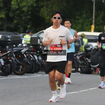 Runner Photo 3818492