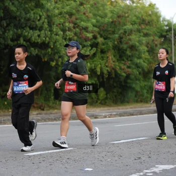 Runner Photo 3818500