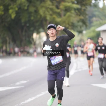 Runner Photo 3818577