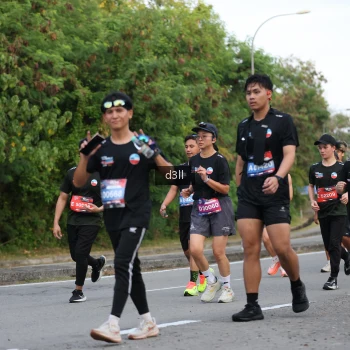 Runner Photo 3818594