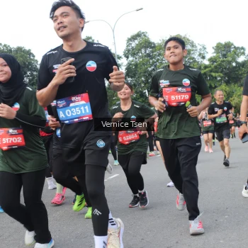Runner Photo 3818618