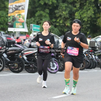 Runner Photo 3818654