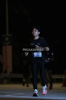 Runner Photo 3818694