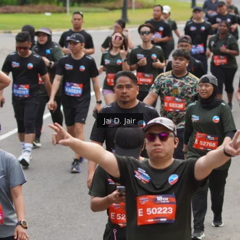 Runner Photo 3818716