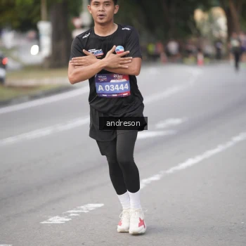 Runner Photo 3818878