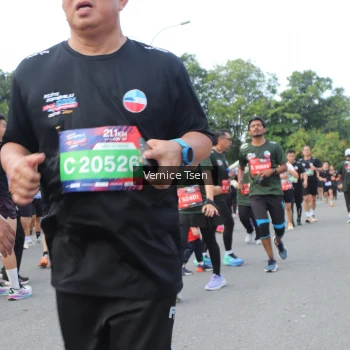 Runner Photo 3818889