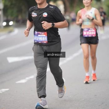 Runner Photo 3818955