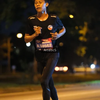 Runner Photo 3818975