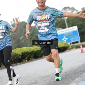 Runner Photo 3819113
