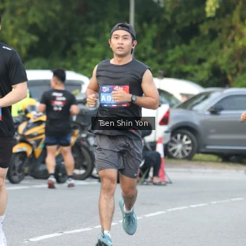 Runner Photo 3819255