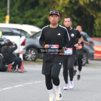 Runner Photo 3819320