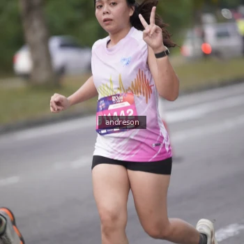 Runner Photo 3819354