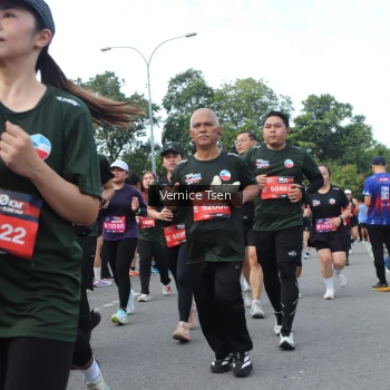 Runner Photo 3819383