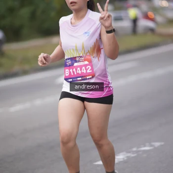 Runner Photo 3819435
