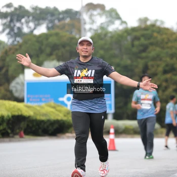 Runner Photo 3819477