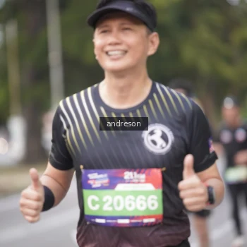 Runner Photo 3819478