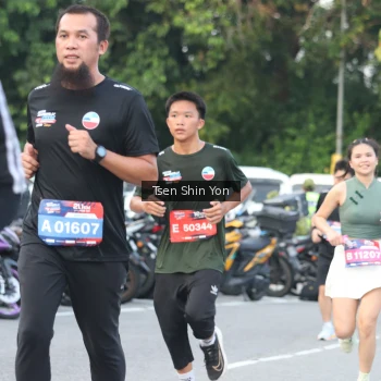Runner Photo 3819485