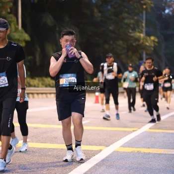 Runner Photo 3819567