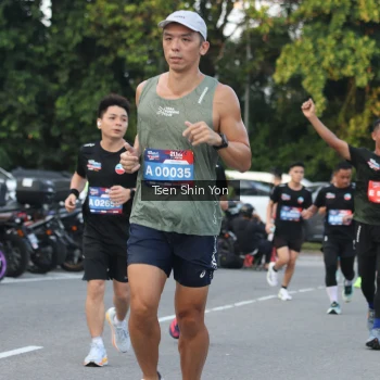 Runner Photo 3819571