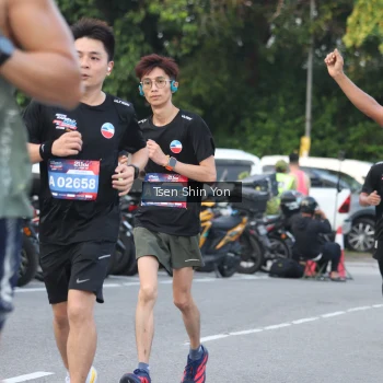 Runner Photo 3819605