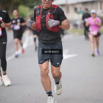 Runner Photo 3819695