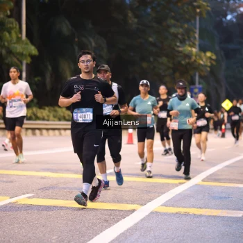 Runner Photo 3819735