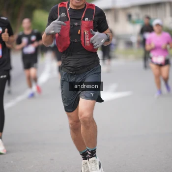 Runner Photo 3819746