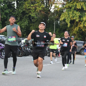 Runner Photo 3819748